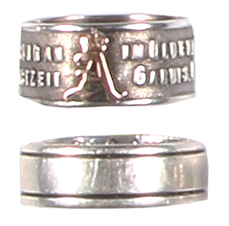 Two silver rings, Zur Erinnerung am meine Dienstzeit im Oldenburg Drag. Regt. No. 19, Garnis. Oldenburg 1/8., marked 800; with, inscription inside, Australia, both very good condition.