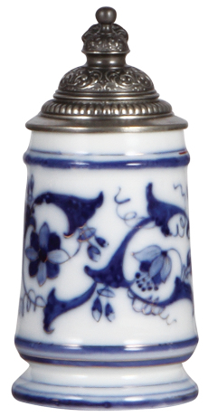 Porcelain stein, .3L, hand-painted, blue onion pattern, pewter lid marked Pauson München, lithophane, mint.