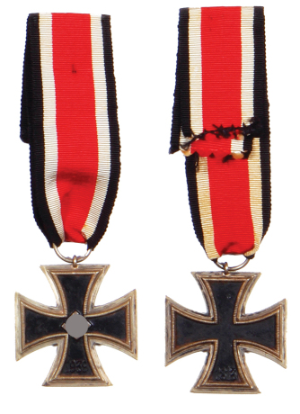 Third Reich medal, Iron Cross, 1939, Second Class, marked 27 on ring, good condition. A DETAILED PHOTO IS AVAILABLE, PLEASE EMAIL YOUR REQUEST.