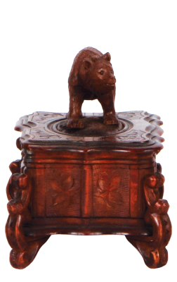 Black Forest wood carved jewel box, 5.4" ht. x 7.1" wide x 4.4" deep, walking bear finial, glass eyes, clover surface carving, made in Switzerland, early 1900s, linden wood, hinged lid, originalÊpaper label from shop in Interlaken Switzerland on bottom, Ê - 2