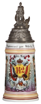Regimental stein, .5L, 10.5'' ht., porcelain, 2. Comp., Inft. Regt. Nr. 142, Mühlhausen, 1895 - 1897, two side scenes, roster, griffin thumblift, named to: Reserv. Menz, mint.