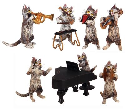 Vienna bronze cat band, 1.5" to 2.0" ht., mid-1900s, seven musicians, total nine pieces, piano marked; PB Wien,  cold-painted decoration, excellent condition.