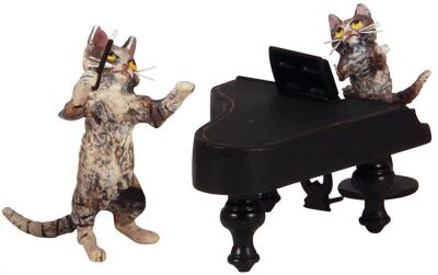 Vienna bronze cat band, 1.5" to 2.0" ht., mid-1900s, seven musicians, total nine pieces, piano marked; PB Wien,  cold-painted decoration, excellent condition. - 3