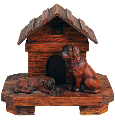 Black Forest dog house box, early 1900s, carved in Brienz Switzerland, linden wood, two Saint Bernard dogs, 7.3" x 8.1" x 6.2", glass eyes, very good condition, excellent quality.