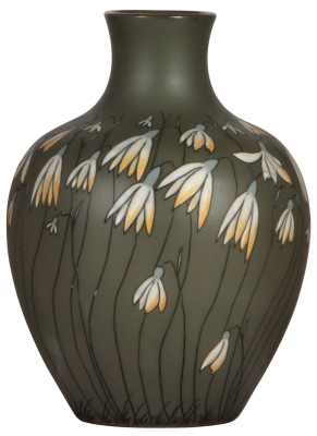 Mettlach vase, 7.8" ht., 2477, etched, Art Nouveau, mint.