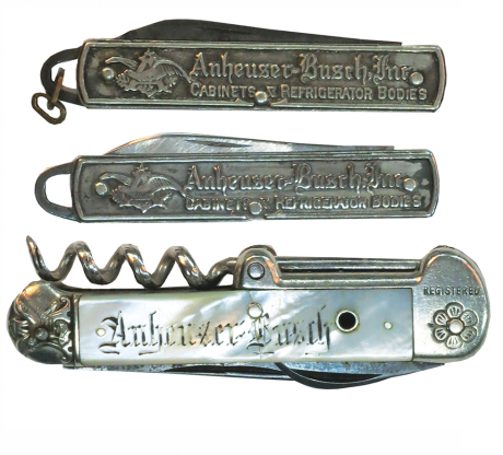 Three Anheuser Busch pocket knives, sizes 2.3" to 3.3", all vintage, one missing stanhope, all in good condition.