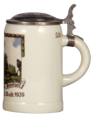 Third Reich stein, .5L, porcelain, 10. Art. Rgt. 11 [E.] Batt., 1939, incised pewter lid: Regensburg scene, owner's name on lid, mint. A DETAILED PHOTO OF THE BODY & THE LID IS AVAILABLE, PLEASE EMAIL YOUR REQUEST. - 2